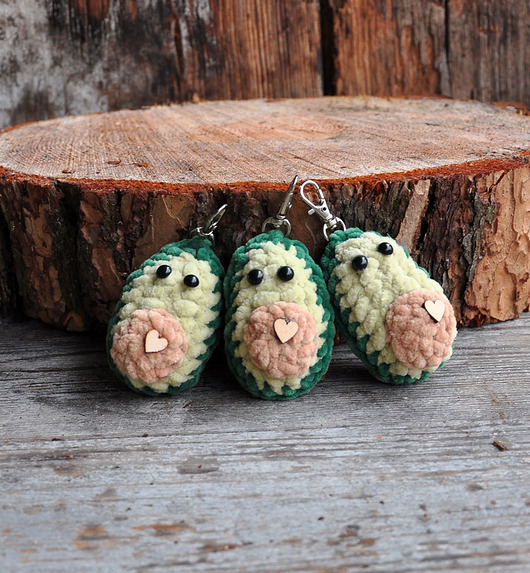 breloki Szydełkowe awokado, z sercem, brelok