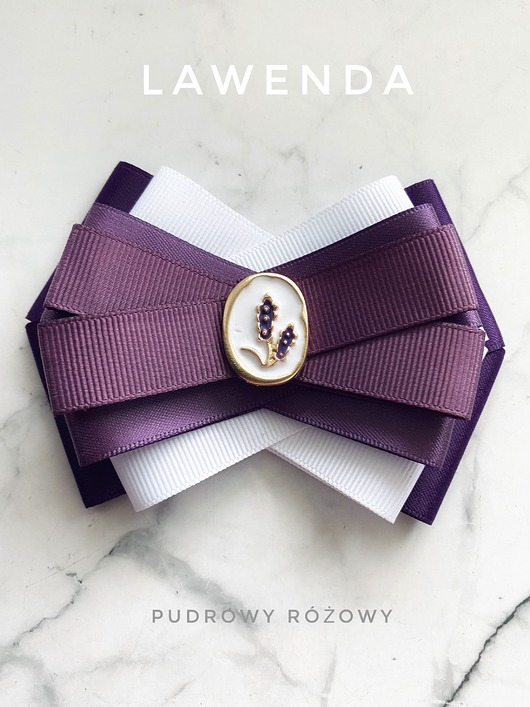 broszki Brosza z kolekcji Lawenda z pięknym medalionem z Lawendą