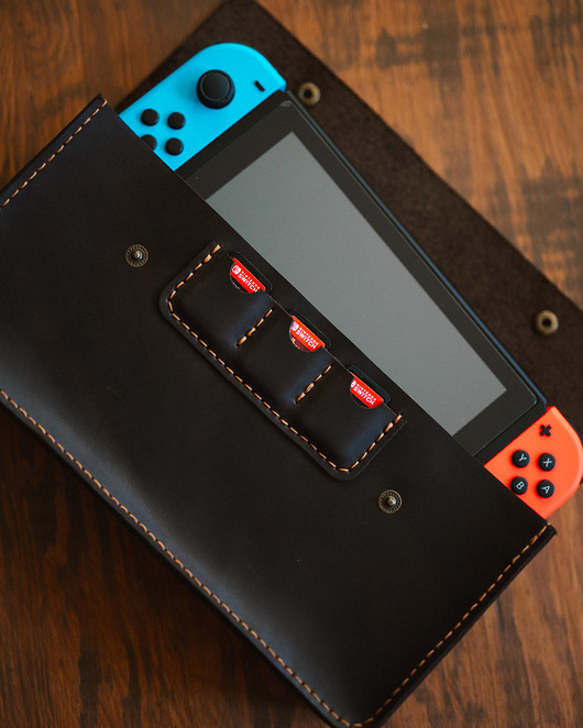pokrowce i etui - różne Etui na konsolę NINTENDO SWITCH