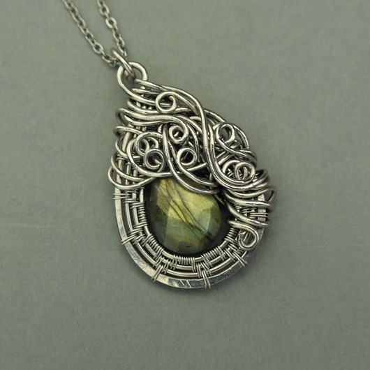 wisiory Wisiorek oryginalny złoty labradoryt wire wrapping