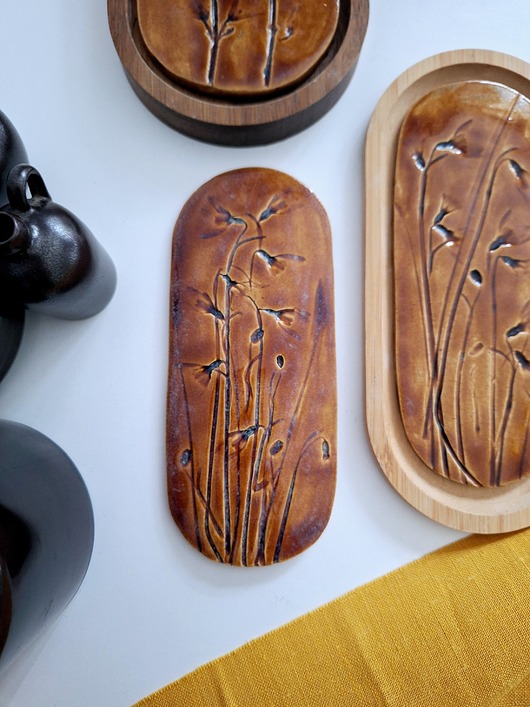 Ozdoby na ścianę Ceramiczna podstawka na biżuterię