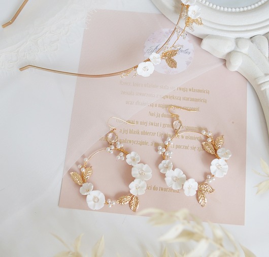 kolczyki swarovski Kolczyki Swarovski duże koła z kwiatami model Nessa