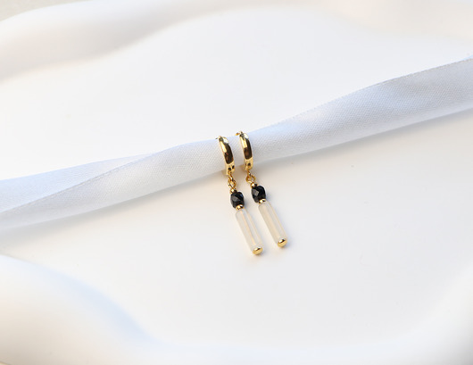 kolczyki pozłacane Kolczyki pozłacane - Czarny Turmalin, Biały Agat