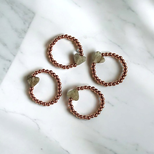 pierścionki elastyczne Serduszko - pierścionek : labradoryt, hematyt