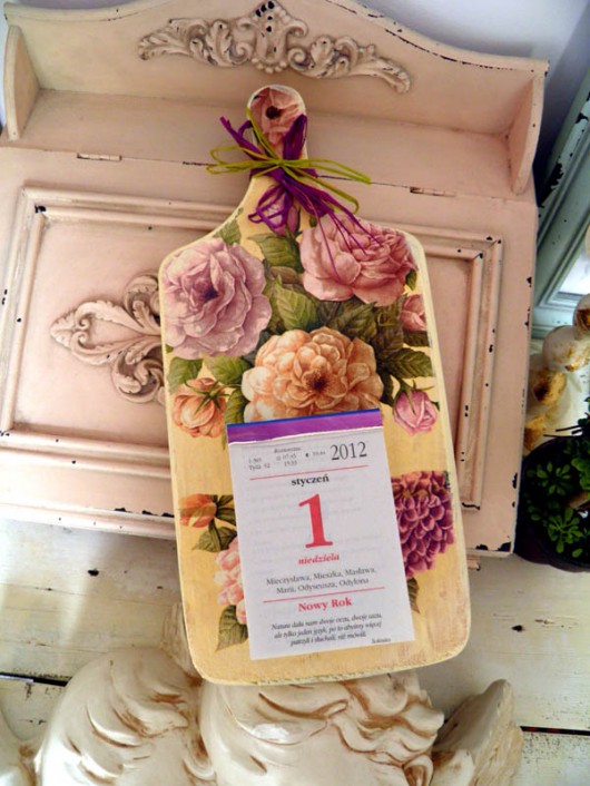 Różany pastelowy kalendarz 2012 AvA