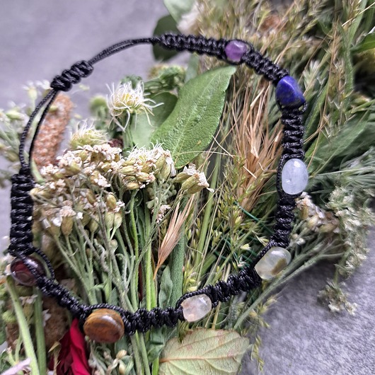 bransoletki z kamieni naturalnych Bransoletki Harmonizujące Czakry - naturalne kamienie - handmade makrama
