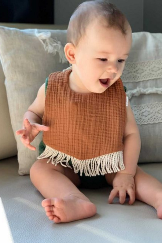gryzaki i śliniaki dla dzieci Muślinowy śliniak boho, musztadowy