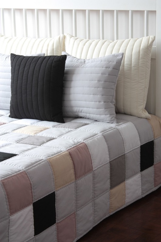 Narzuta patchworkowa MYNA 230x230cm patchwork house