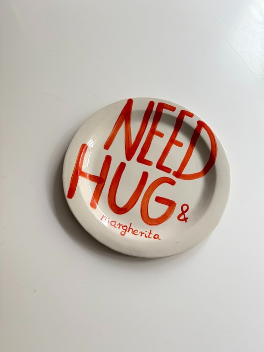 patery i talerze Talerz Need Hug & Margherita