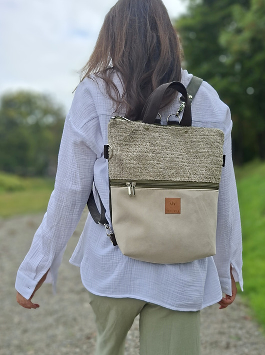 plecaki Zamszowy plecak 2w1 Kremowo-Szałwiowy