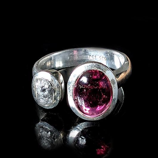 pierścionki srebrne Pierścionek kontrasty- diament i turmalin
