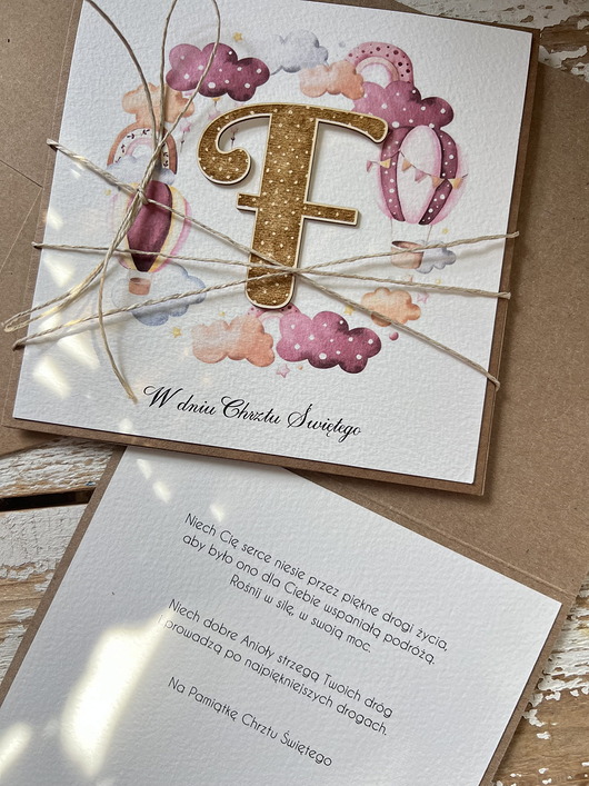 kartki, zaproszenia na chrzest Wyjątkowa ręcznie robiona kartka na chrzest od matki chrzestnej, ojca, dziadk