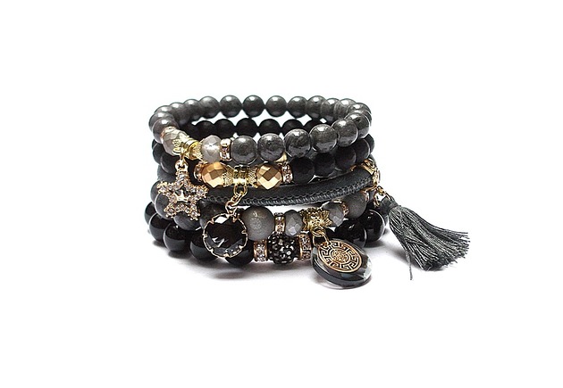 bransoletki z kamieni naturalnych Black and grey /05-12-21/  - set