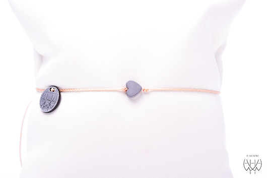 WHW Taste With Delicate Heart w hand works