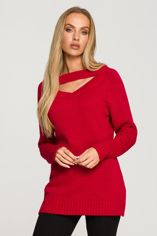 swetry damskie  Sweter z rozcięciem w dekolcie-malinowy(M-711)
