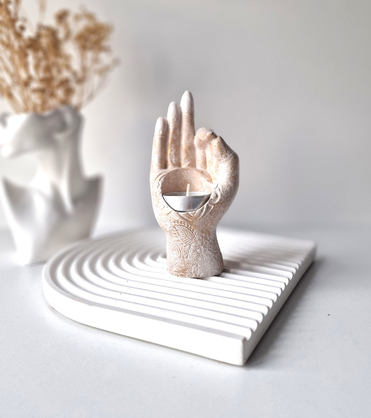 świeczniki i świece Świecznik tealight - dłoń gold