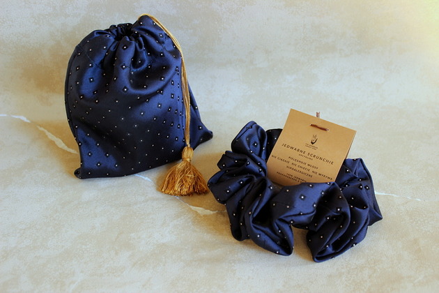 Jedwabne SCRUNCHIE + WORECZEK Upcykling VENUSS concept store