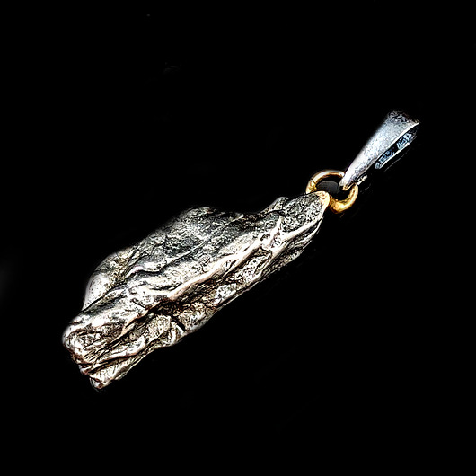 wisiory Surowy meteoryt