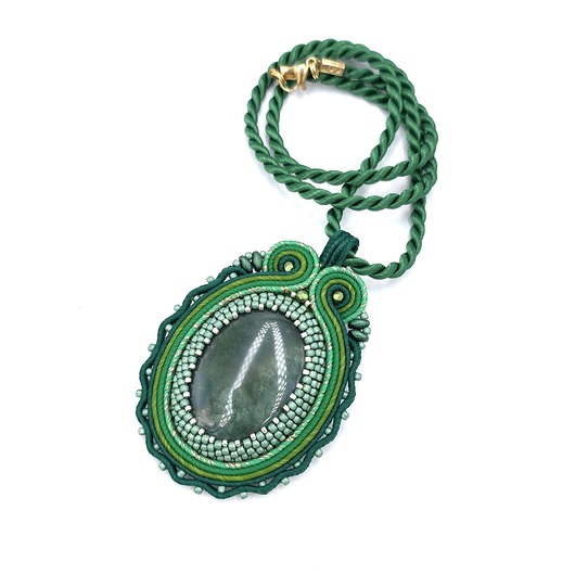 wisiory Wisiorek sutasz zielony z agatem "Toris" naszyjnik romantyczny codzienny