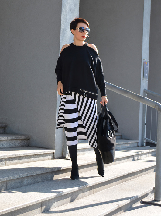 SPÓDNICA WIĄZANA PASY by momo momo fashion
