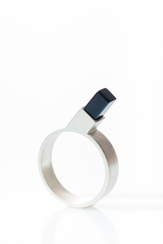 pierścionki srebrne Pierścionek z kolekcji EDGY/ SILVER/matt finish