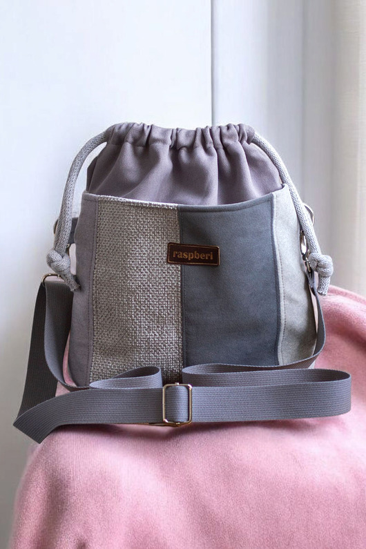 torebki mini Jasnoszara listonoszka z kominem patchwork