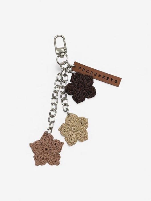 breloki Brelok Trzy Kwiatki - Beże i Czekolada ze Srebrnym Zapięciem