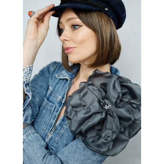 broszki Szara broszka  kwiat