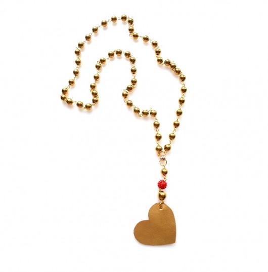 Royal shadow model "kiss" Republika jewelry