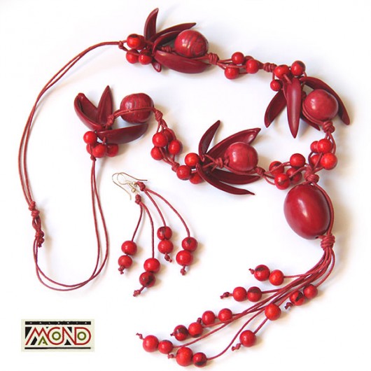 Tagua i kokos w czerwieni (04) Galeria Macondo