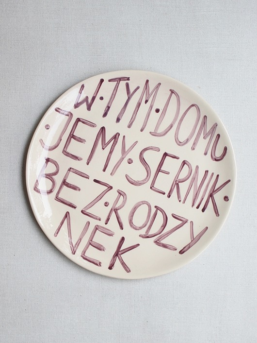 patery i talerze Talerz z napisem sernik bez rodzynek