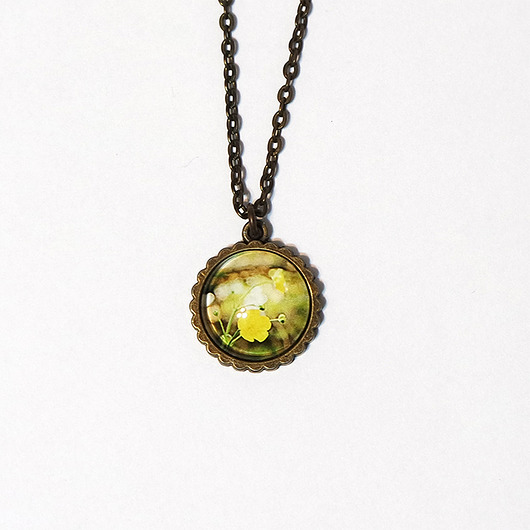 wisiory Medalion - Żółty kwiat - mały, brąz