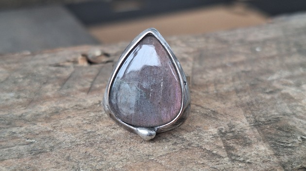 pierścionki - różne Lekki róż - pierścionek regulowany