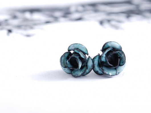 VINTAGE ROSIE - light blue Dorota Oyrzanowska