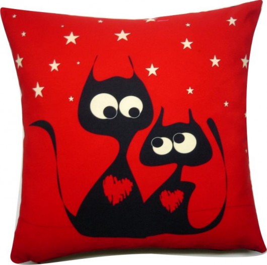 Poduszka z kotami dla zakochanych:* Gaul Designs