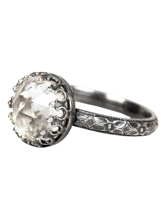 pierścionki srebrne Srebrny oksydowany pierścionek Princess z kryształem górskim w stylu Vintage
