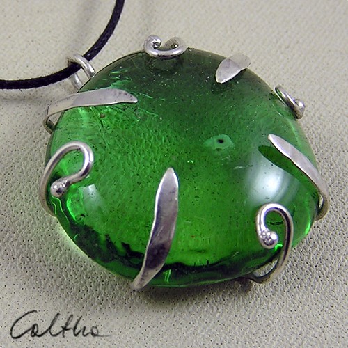 zielony   Caltha