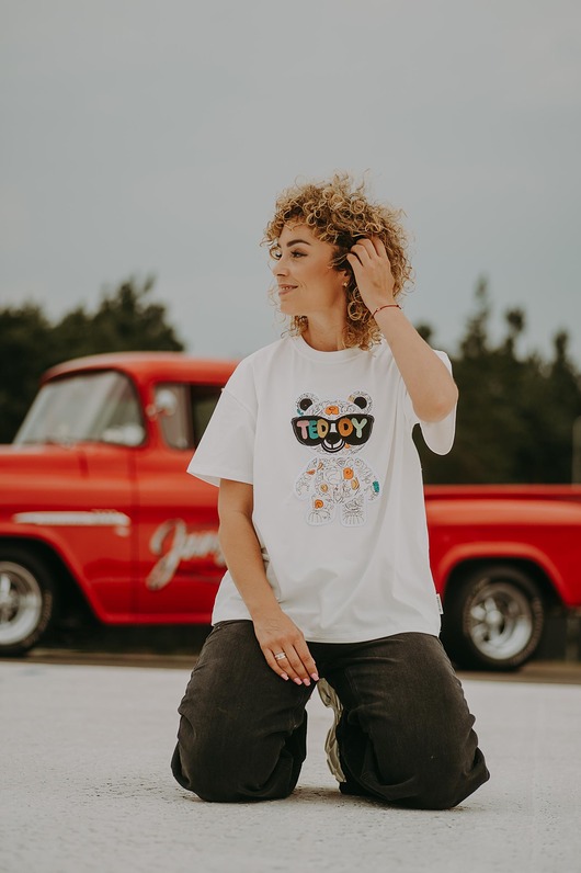 t-shirt damskie T-shirt oversize Funky Teddy dla mamy cream