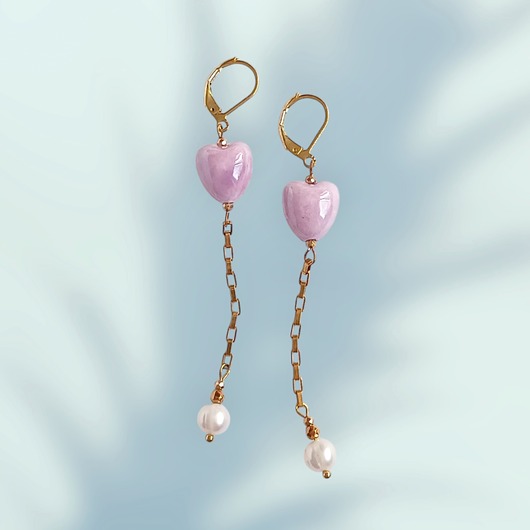 kolczyki z kamieniami Kolczyki dłuuugie : serduszka ceramiczne i perły : różowe