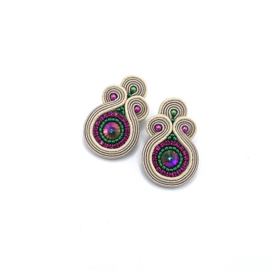 kolczyki soutache Kolczyki sutasz sztyfty małe beżowe kolorowe z kryształkami Gracia