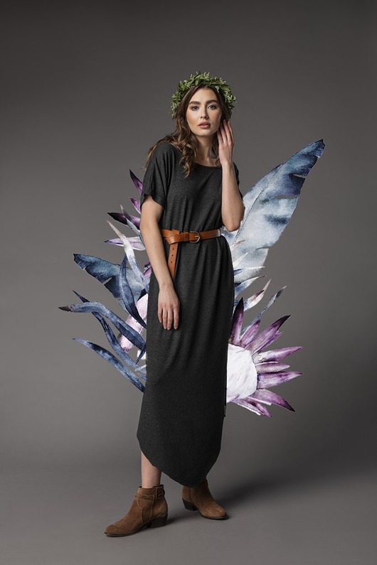 Jusia - Sukienka Maxi - Shortsleeve Nubee