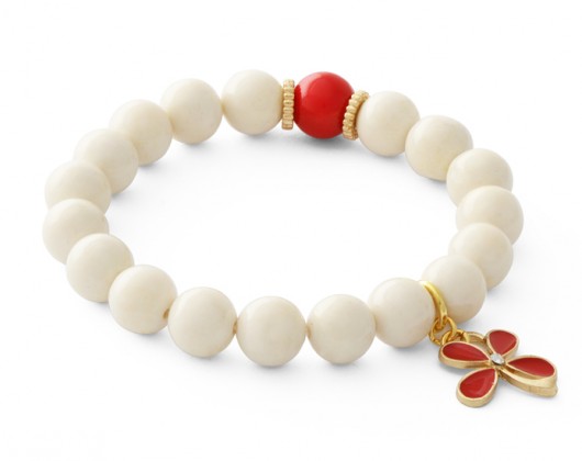Ivory jade with red point & flower. Lavoga