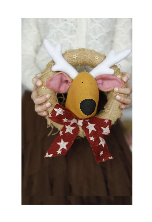 wianki bożonarodzeniowe Wianek Bożonarodzeniowy renifer