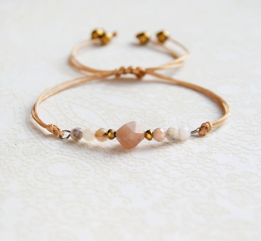 bransoletki z kamieni naturalnych Amulet POZYTYWNY opal, k.słoneczny