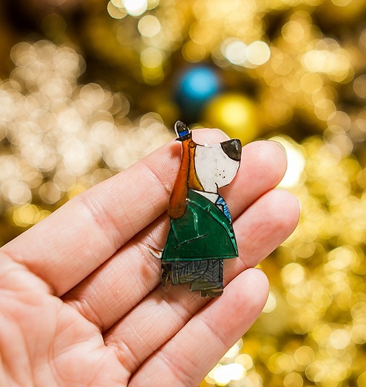 broszki Broszka z  psem bassetem Henrym