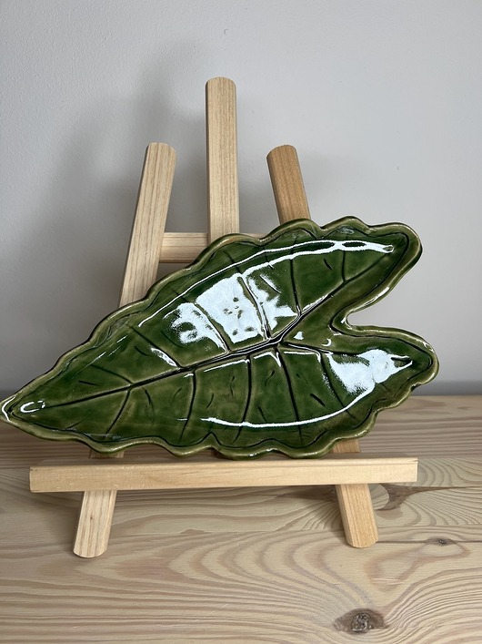 patery i talerze Liść alokazji - ceramiczny talerzyk/patera