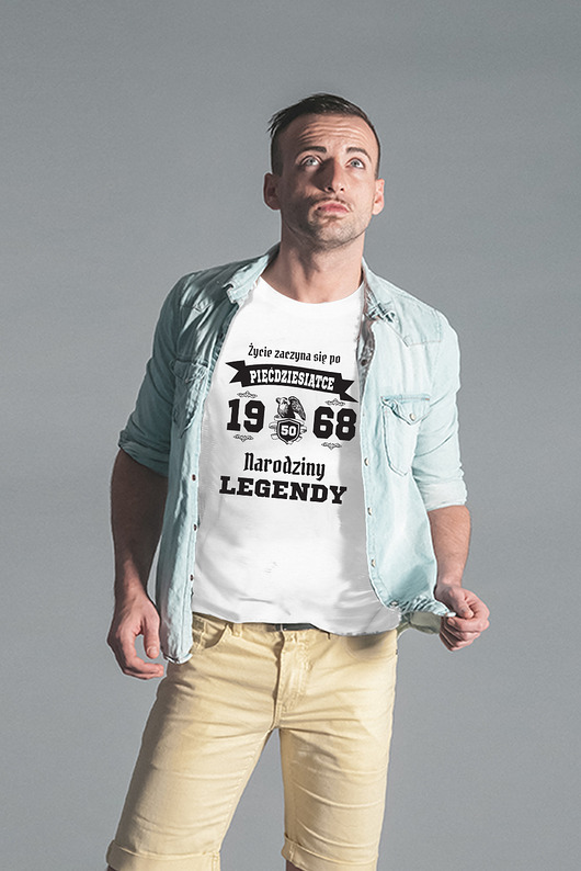 T-shirt męski biały - ŻYCIE ZACZYNA SIĘ PO 50 AllbagAllprints