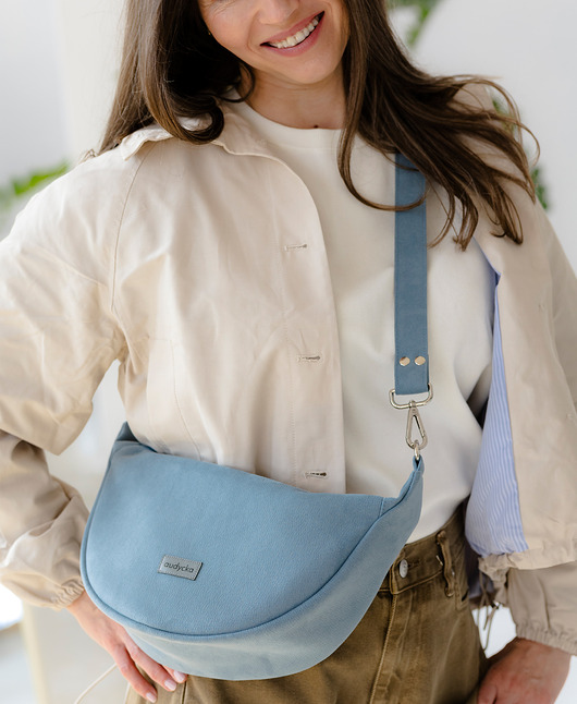 torby na ramię Mini ROGALIK z nubuku ekologicznego w kolorze zimnego błękitu