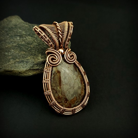wisiory Wisiorek z obsydianem  wire wrapping