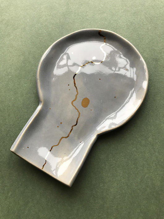 Szara ceramiczna podstawka pod łyżkę ELEMTHEBRAND